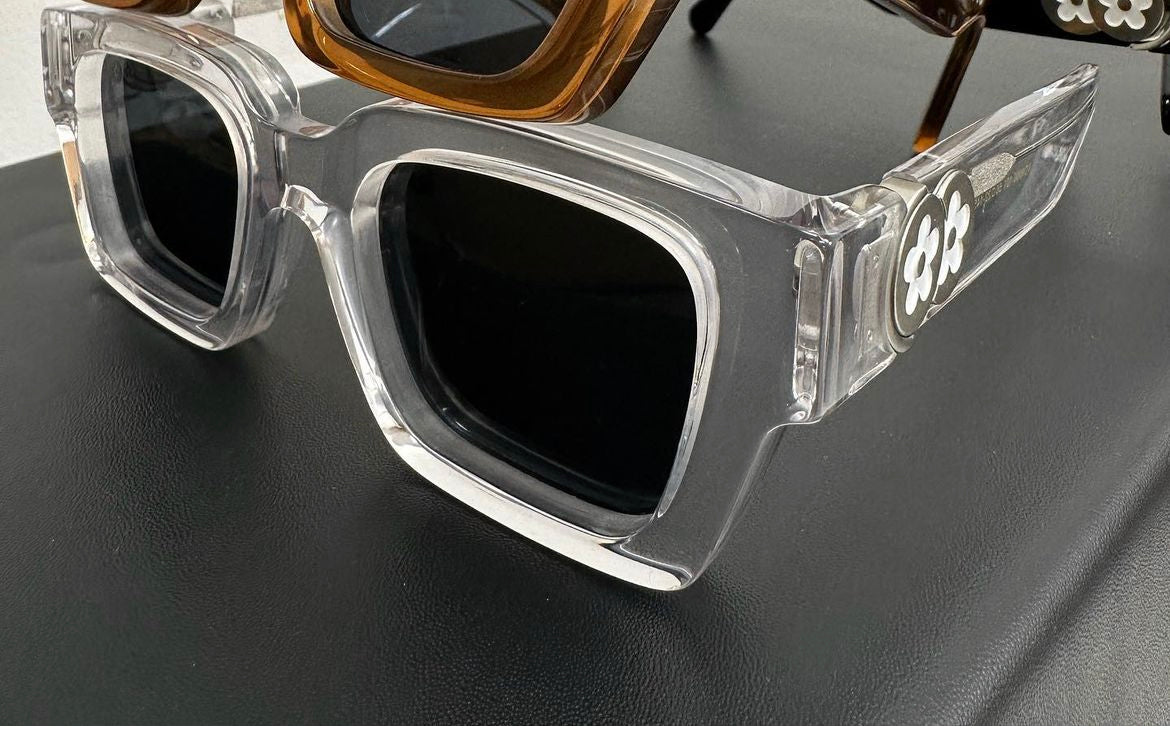 Vandy the Pink Clear LOGO Sunglasses OS
