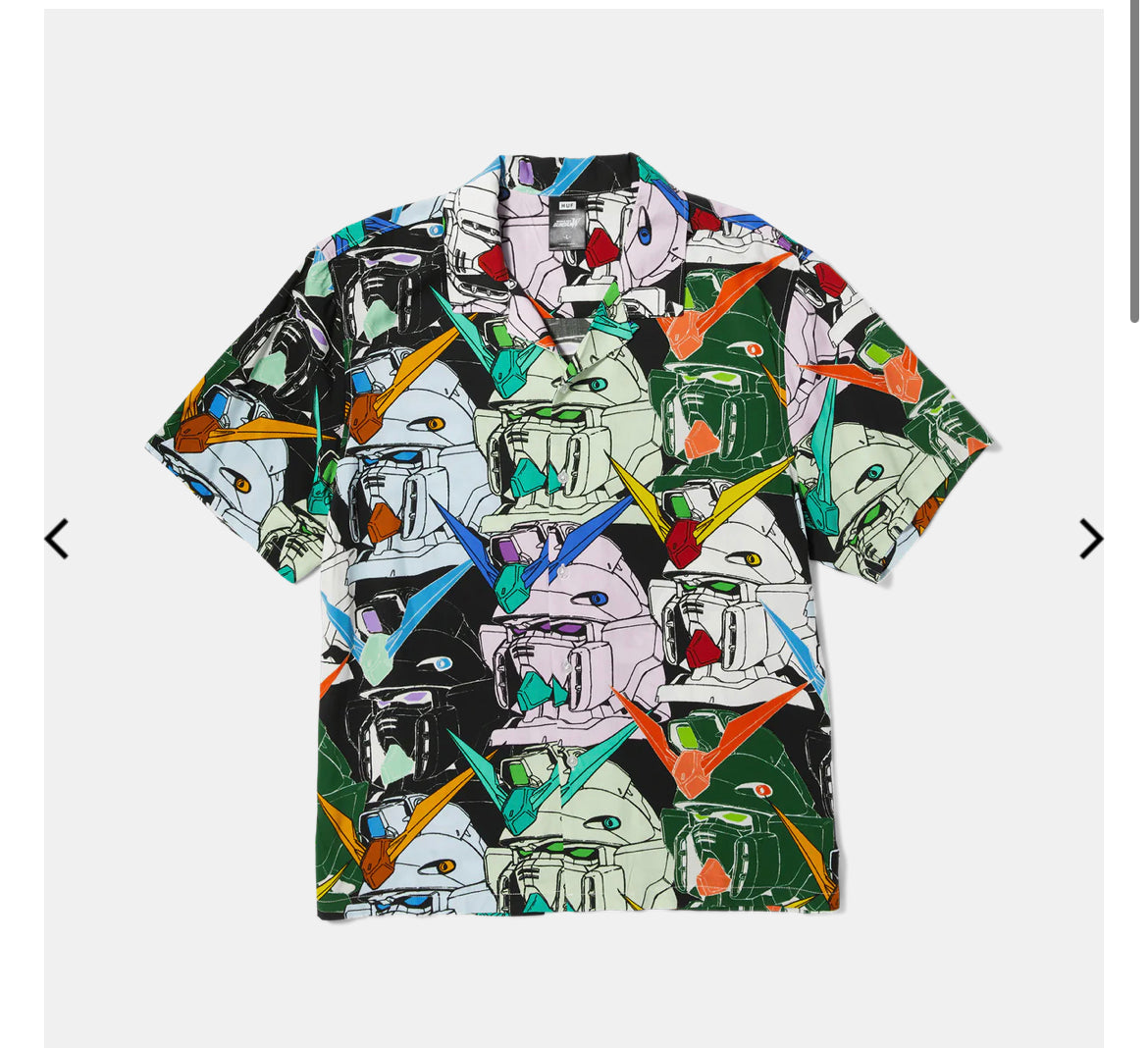HUF Gundam Printed Shirt M